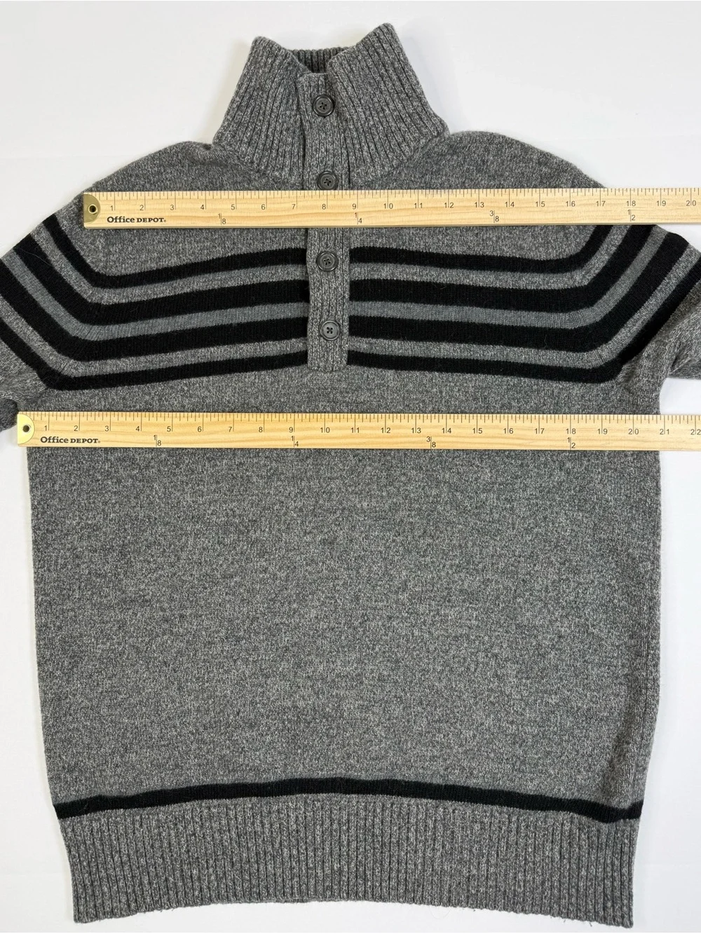 Banana Republic Merino Wool Button Mock Neck Sweater Gray Black Striped Medium